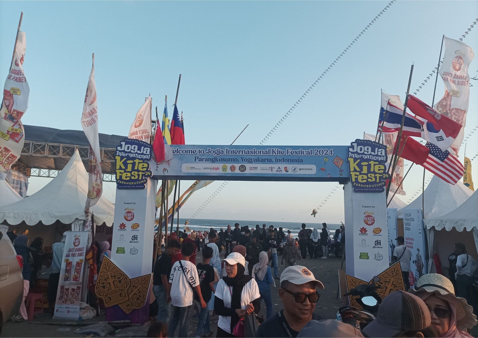 Jogja International Kite Festival 2024 01