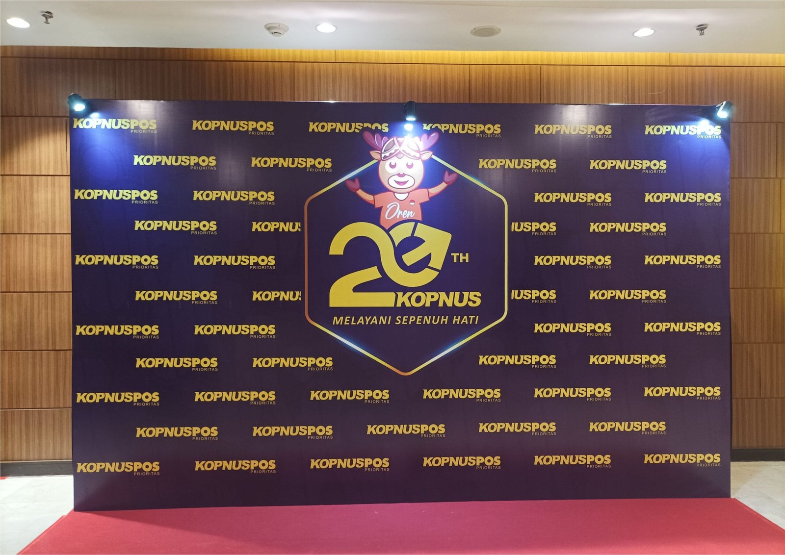 KOPNUSPOS Backdrop Photobooth Event Anniversary 01